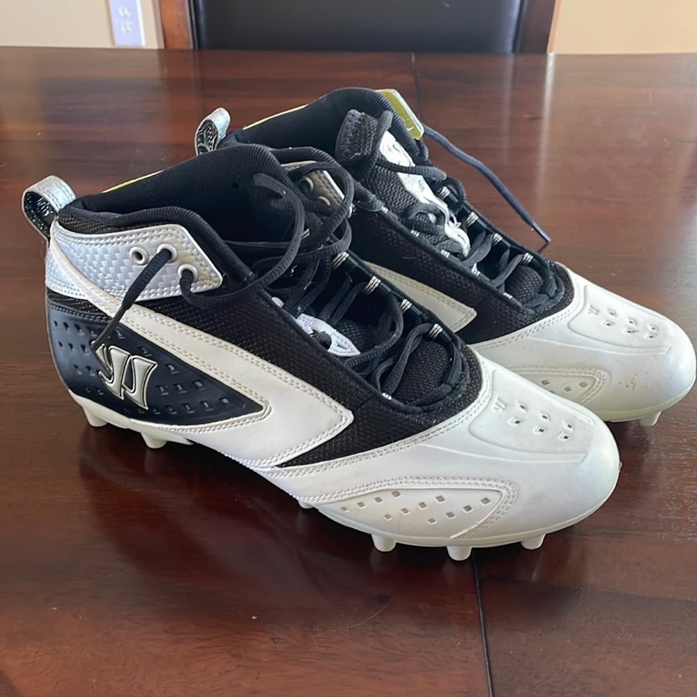 New Warrior cleats size 9 1/2